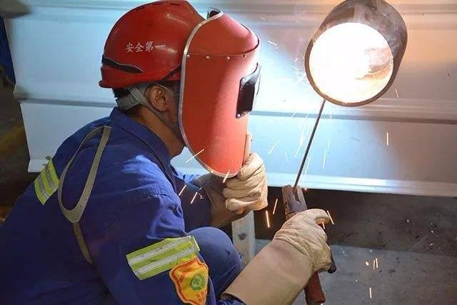 建設(shè)廳建筑焊工證辦理一般去哪個部門報名？