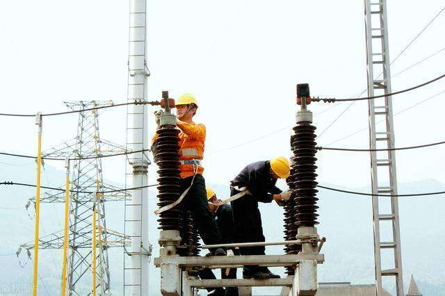 深圳考個(gè)建筑電工證