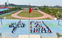漢川啟泰心理輔導(dǎo)與軍訓(xùn)的獨(dú)特教育模式