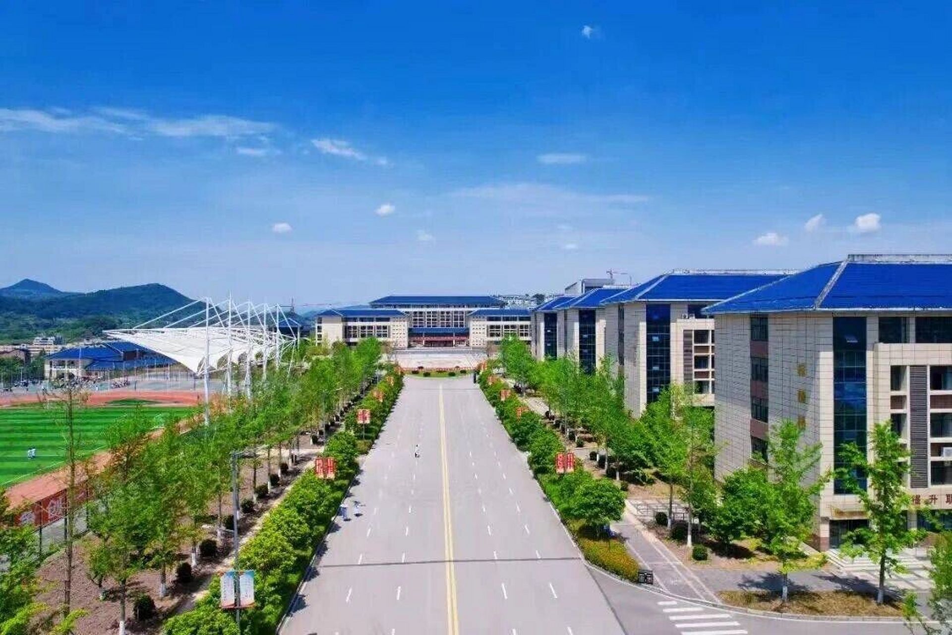 達州職業(yè)學(xué)院(達州最好的公辦職業(yè)學(xué)校)-圖1