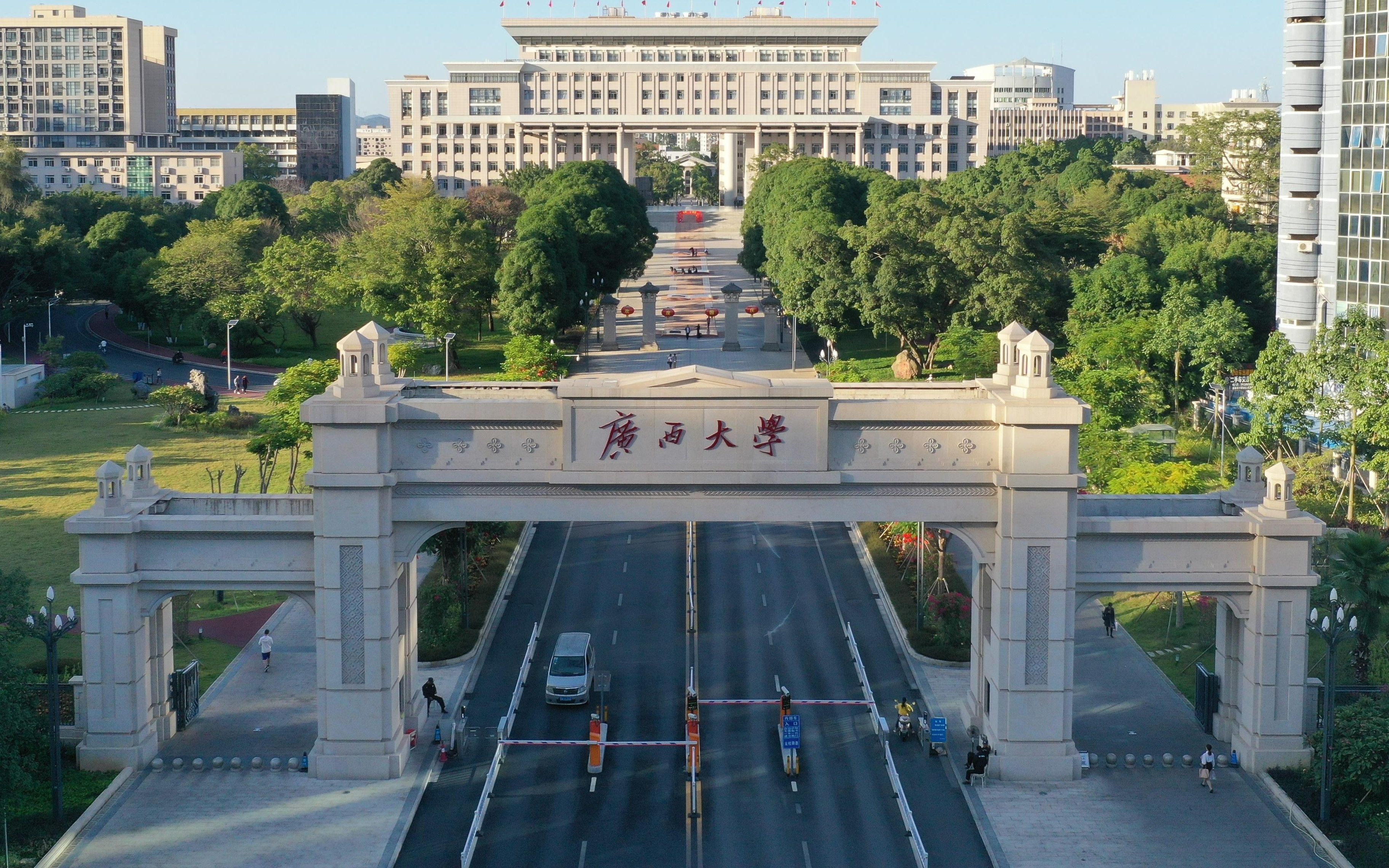 廣西大學(xué)怎么樣(張雪峰點評廣西大學(xué))-圖1