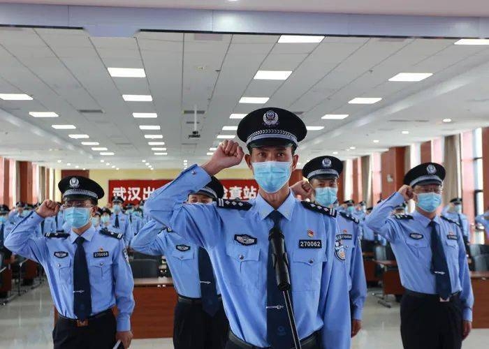 普通人想當(dāng)警察的條件(初中畢業(yè)中專警察學(xué)校)-圖1