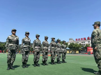 重慶環(huán)帝錦輝青少年教育學(xué)校怎么樣？好不好？-圖3