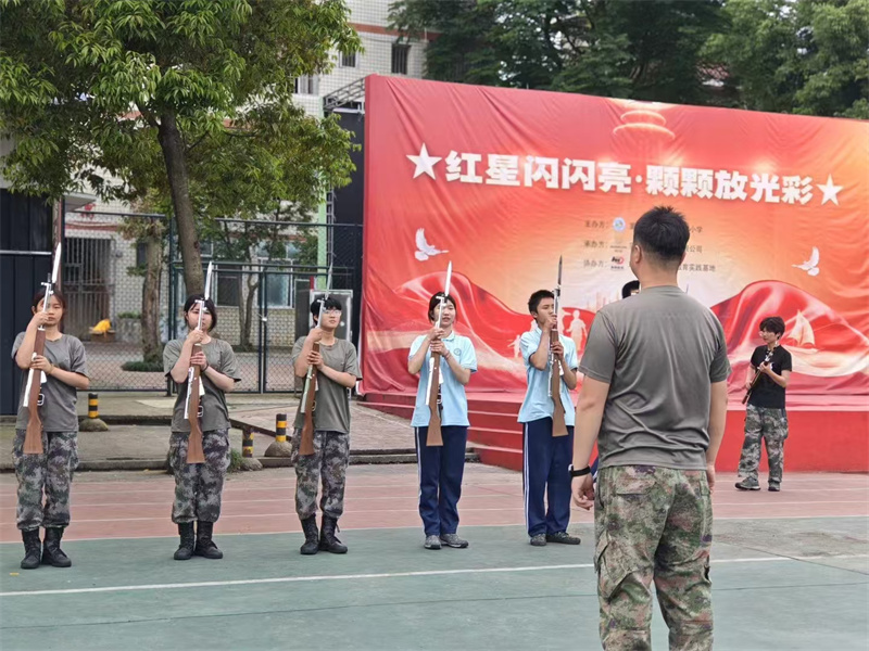 重慶青少年輟學(xué)、厭學(xué)、叛逆、戒網(wǎng)癮教育特訓(xùn)學(xué)校-圖3
