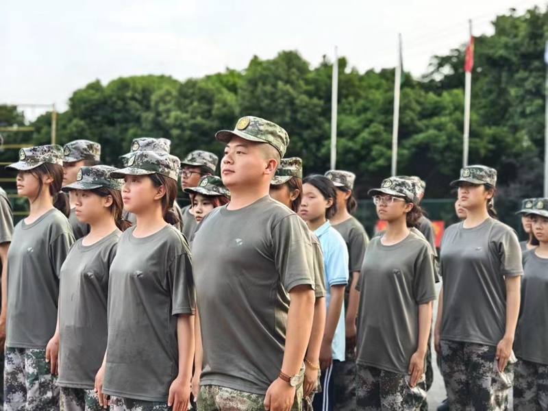 鄭州市孩子叛逆、不上學(xué)、網(wǎng)癮行為矯正全封閉管理學(xué)校排名top10-圖1